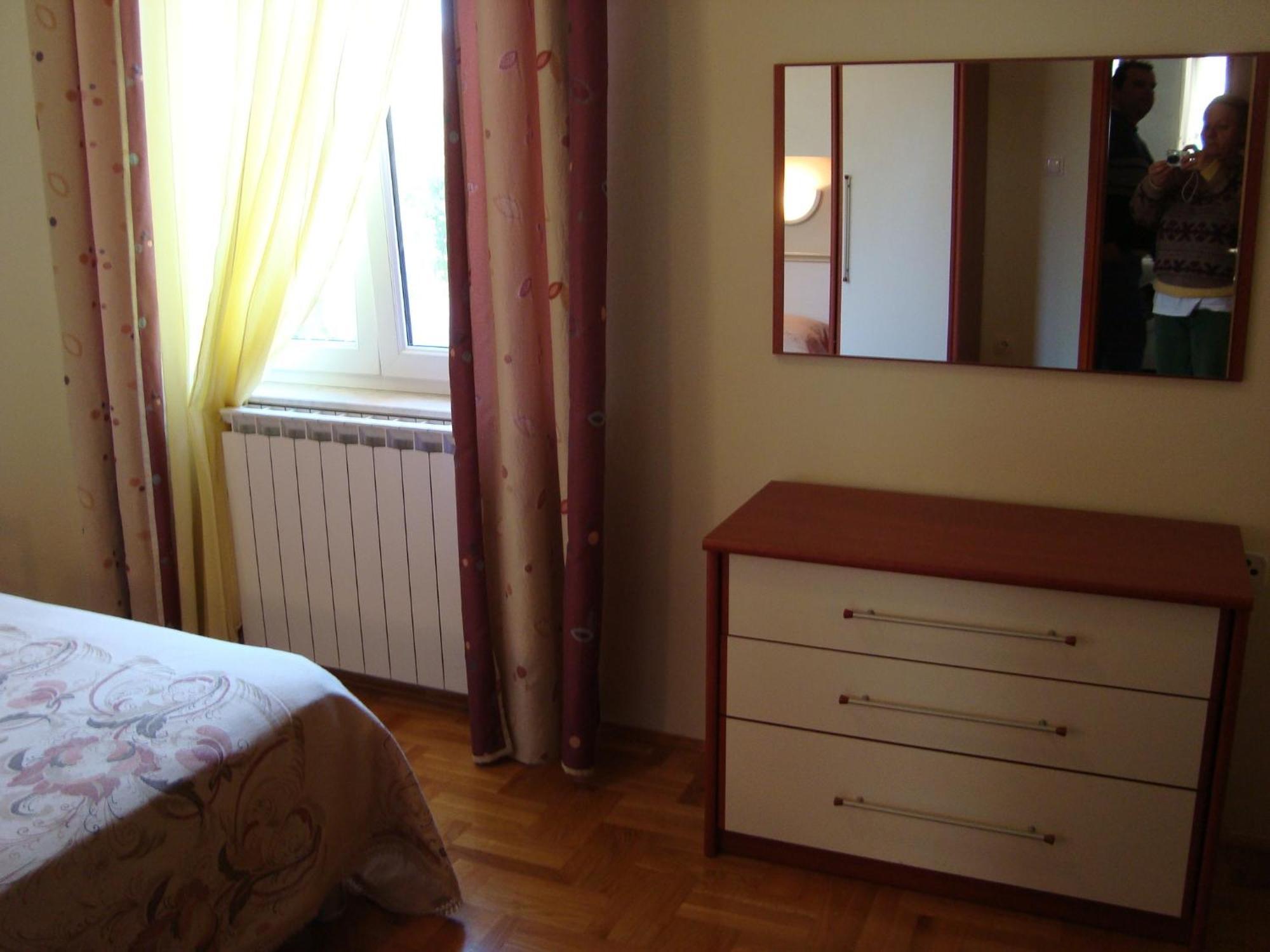 Apartment Eja *