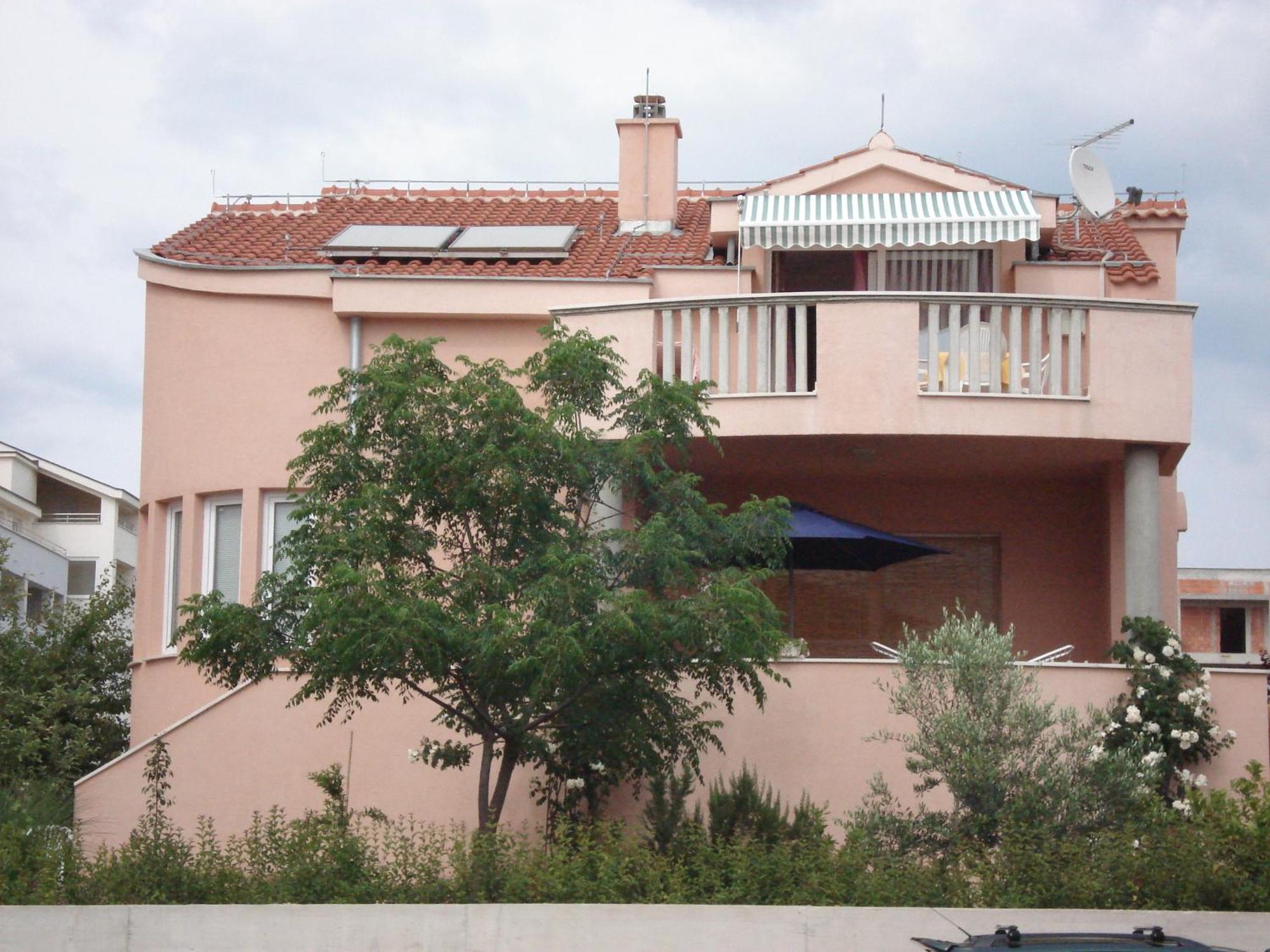Apartment Eja *
