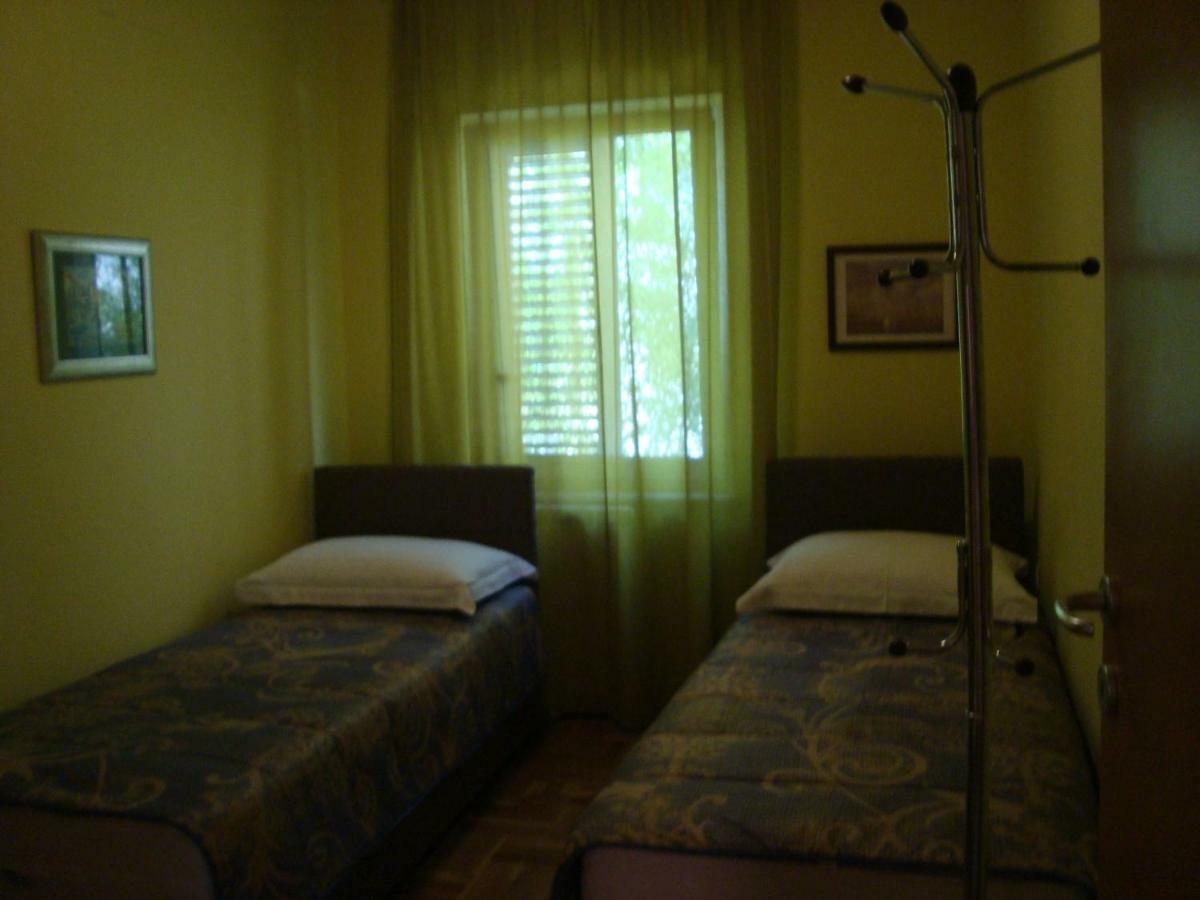 Eja Apartment